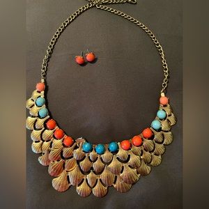 Necklace and earring set